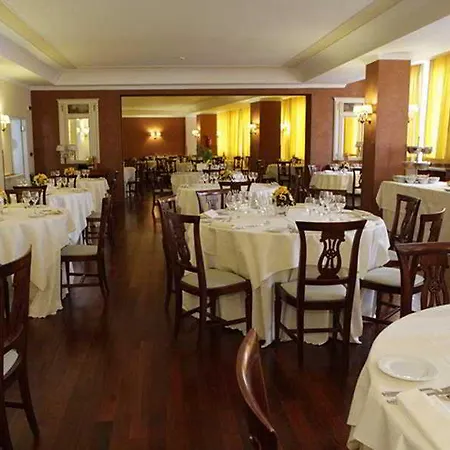 Hotel Grand Bonaccorsi 4*