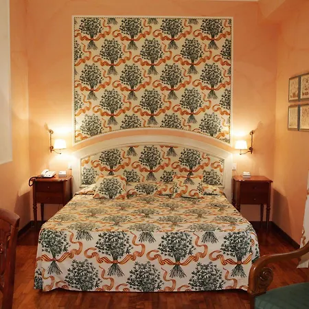 Grand Bonaccorsi Hotel 4*